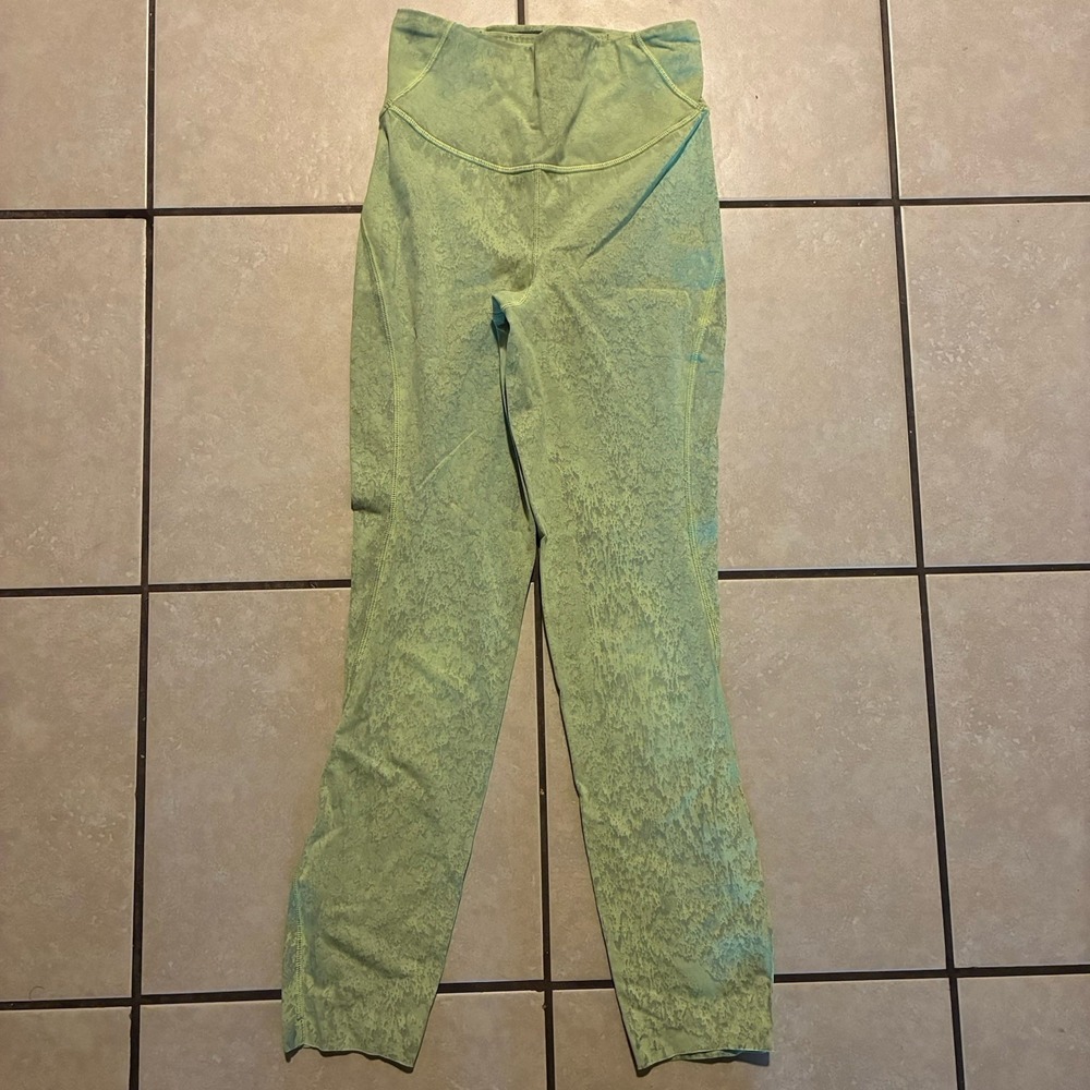 Lululemon Women's Size 2 Lime Green Compression Tights
